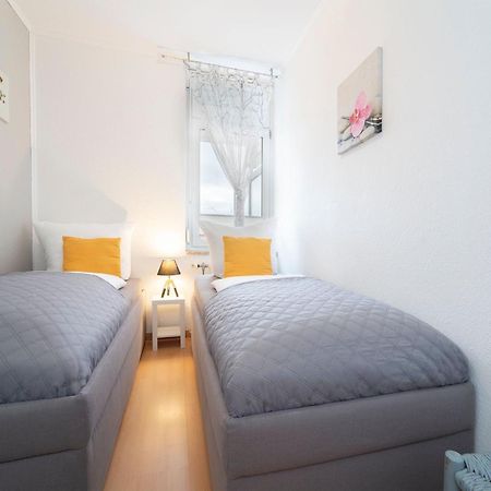 Villa Am Meer Wohnung 16 Gromitz Bagian luar foto